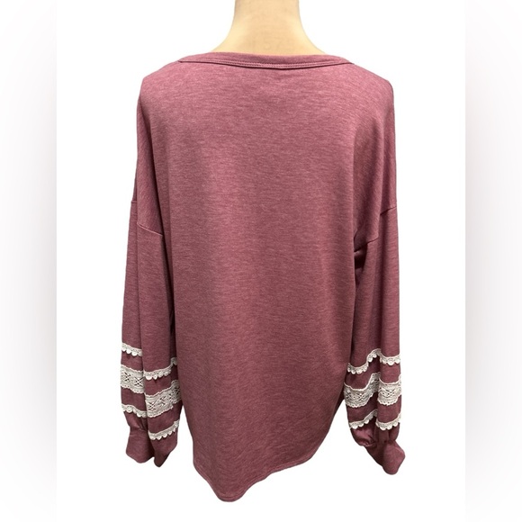 7th Ray Women’s Pink with White Lace Detailing Long Sleeve Sweatshirt in Size XL - Picture 6 of 11